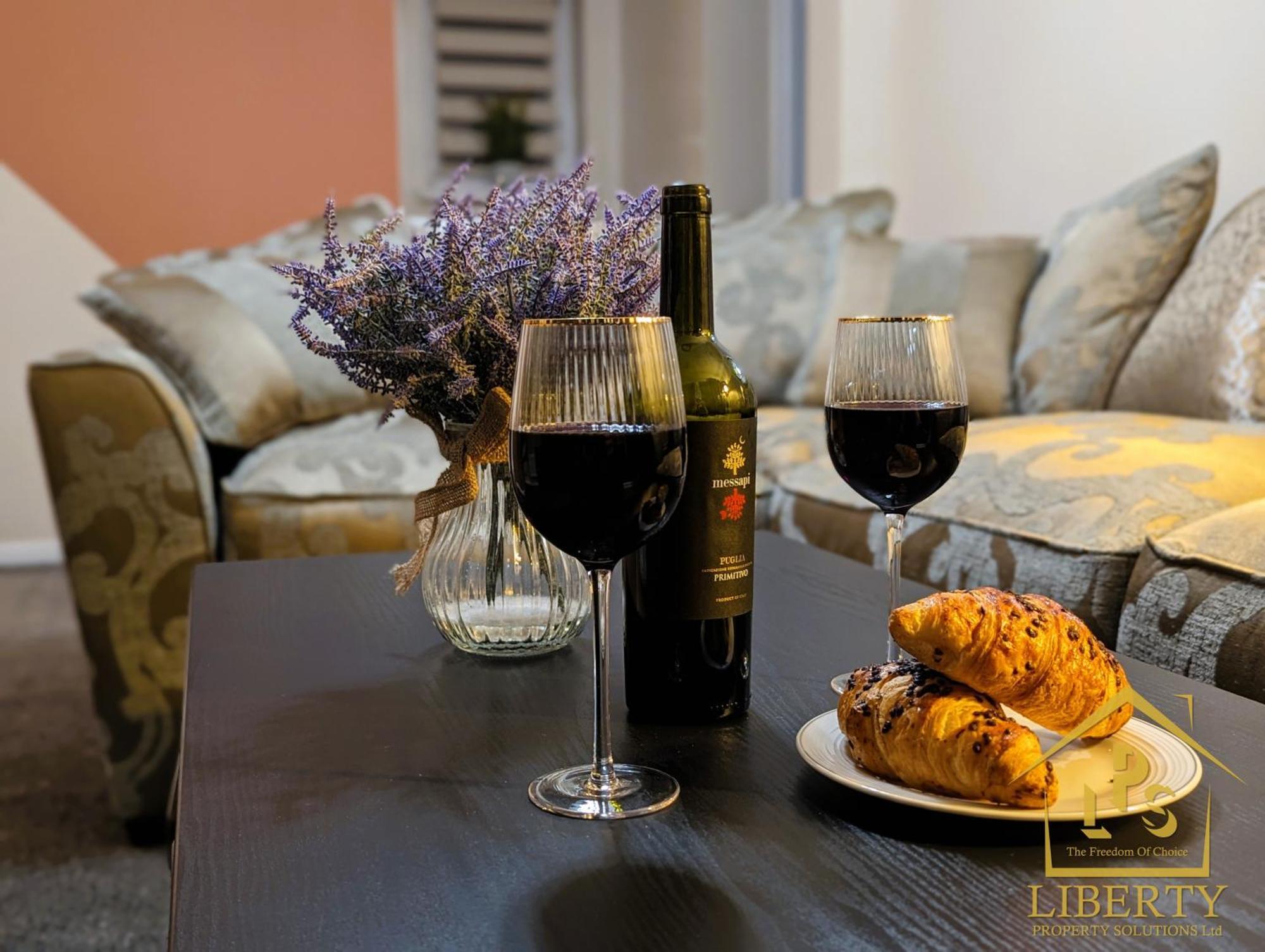6 Guests * 4 Bedroom * Free Wi-Fi *Huntingdon Buitenkant foto