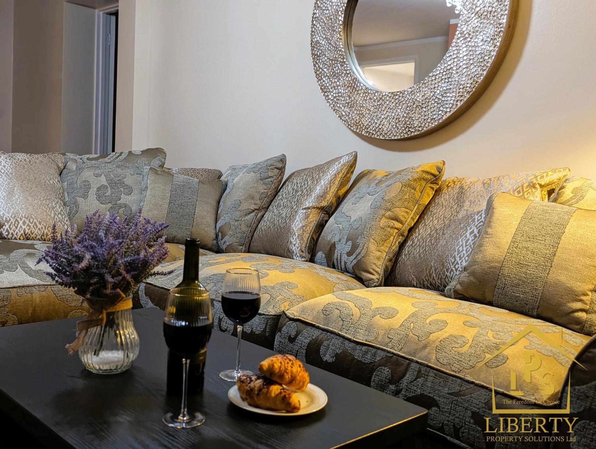 6 Guests * 4 Bedroom * Free Wi-Fi *Huntingdon Buitenkant foto