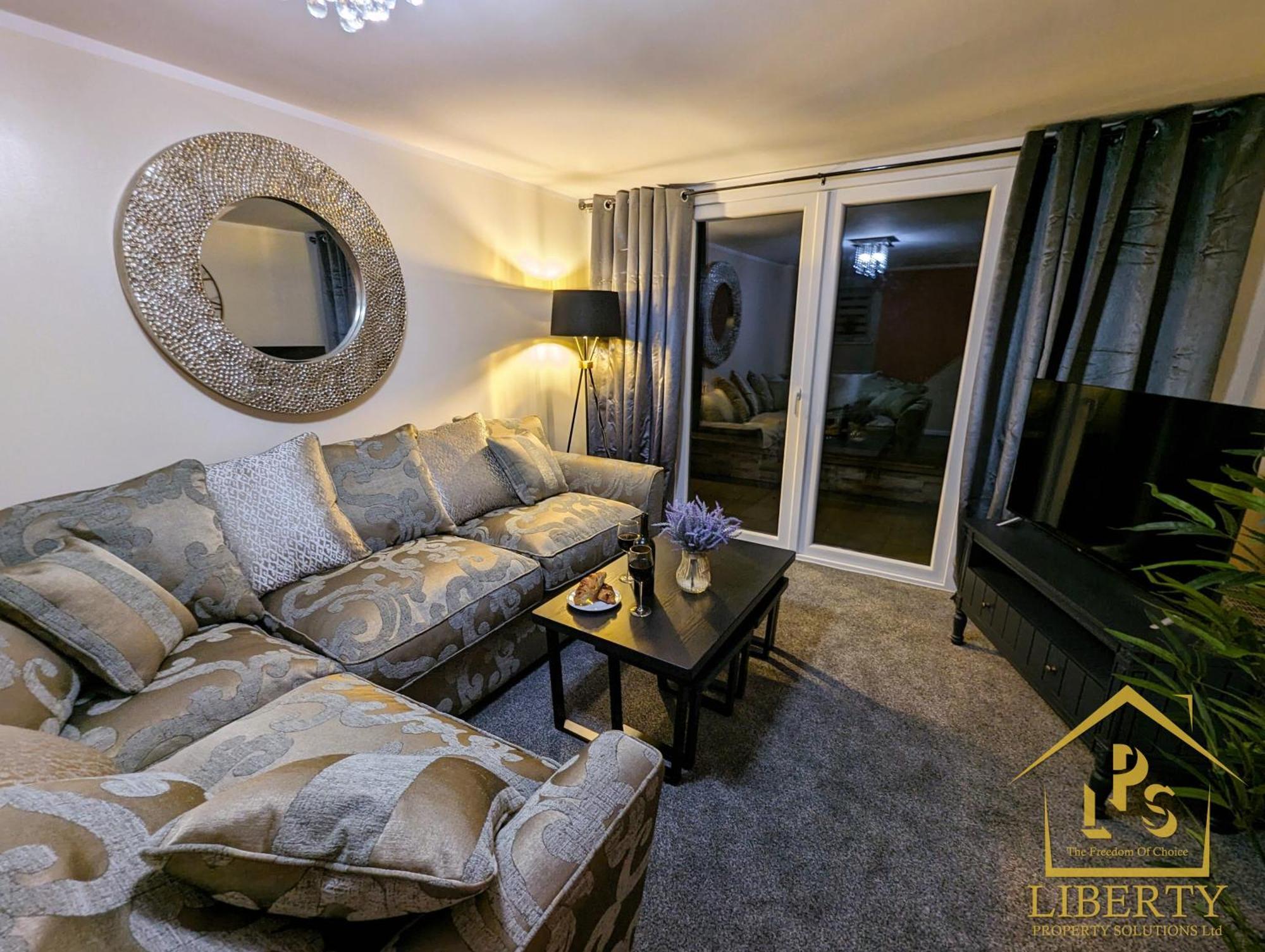 6 Guests * 4 Bedroom * Free Wi-Fi *Huntingdon Buitenkant foto