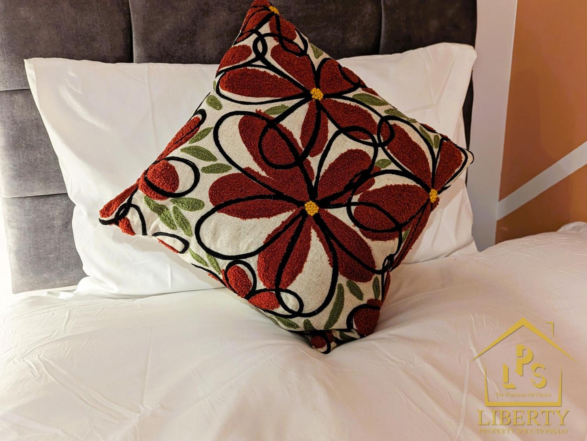 6 Guests * 4 Bedroom * Free Wi-Fi *Huntingdon Buitenkant foto